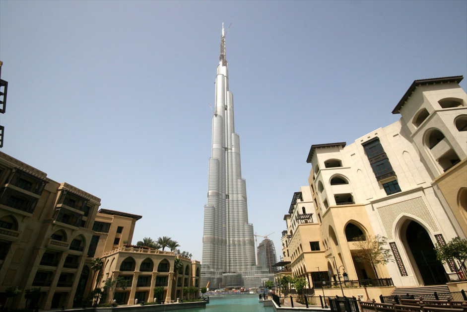tallest skyscraper dubai. Burj Dubai in the morning on